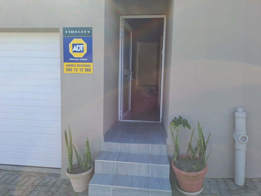 3 Bedroom Property for Sale in Nahoon Valley Park Eastern Cape